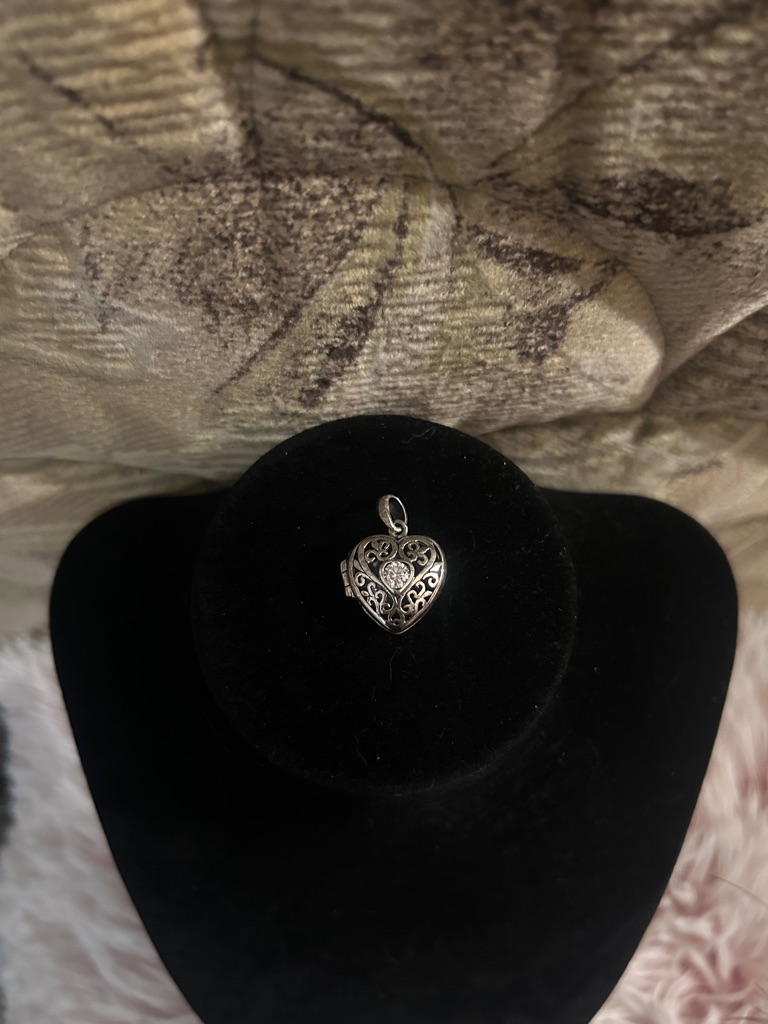 Vintage 925 Sterling Silver Filigree Heart Locket Pendant